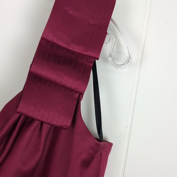 Elegant One-Shoulder Pink Dress - Picture 4 of 6